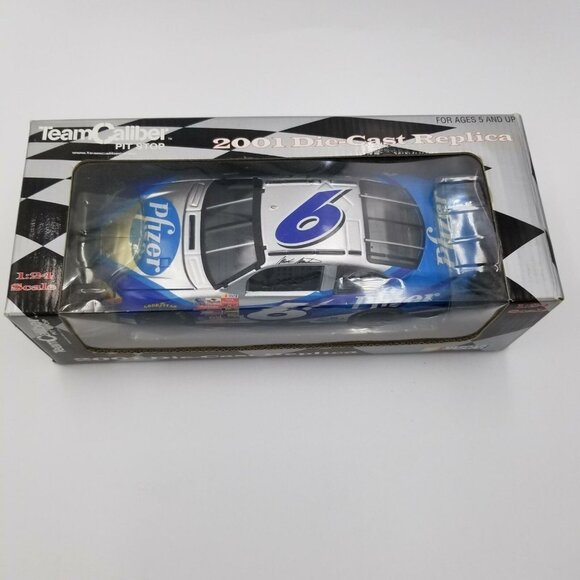 2001 Ford Taurus Team Caliber 1:24 Scale Blue #6 Mark Martin Pfizer Nascar New - Picture 2 of 5